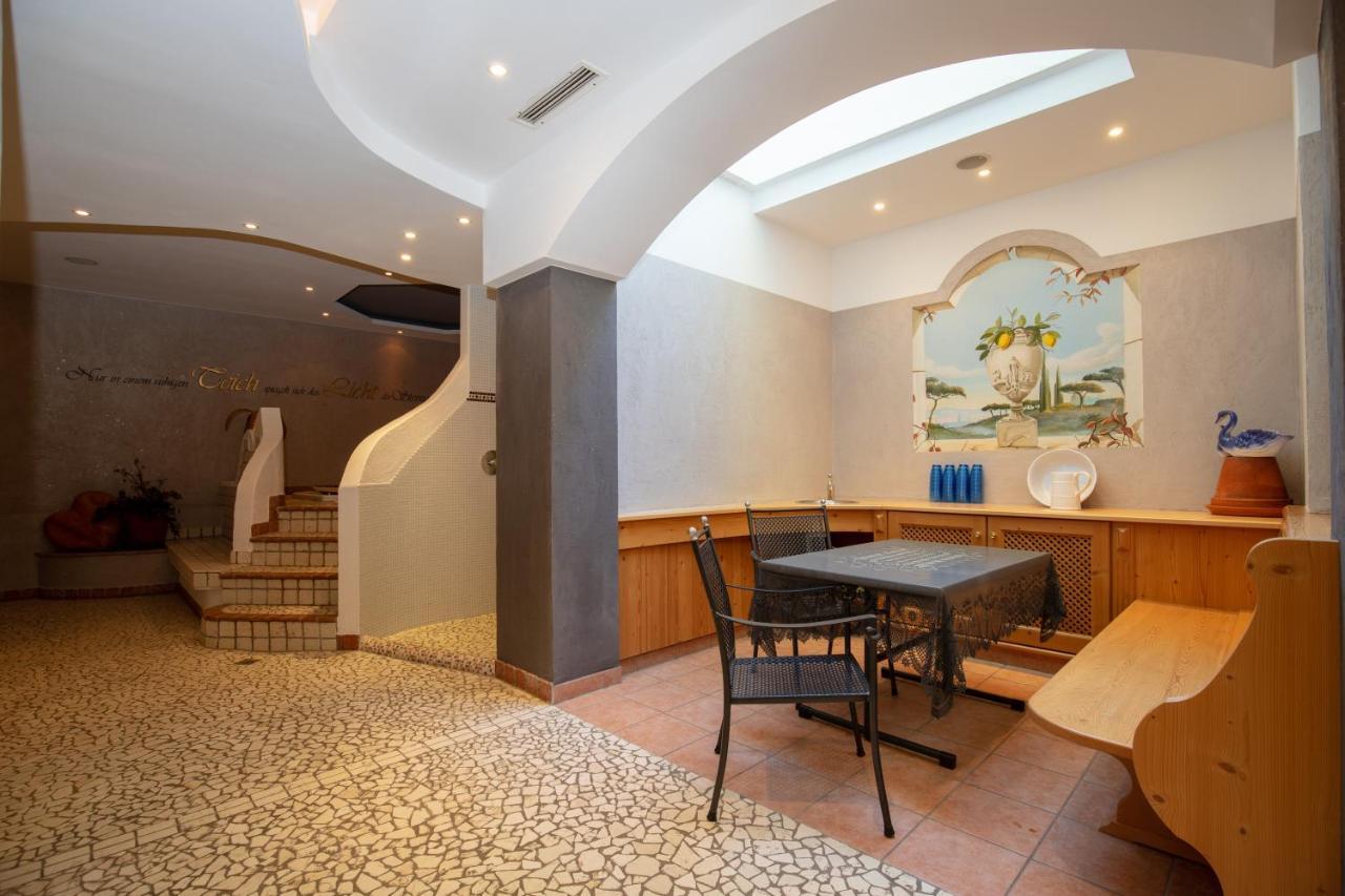 이스크글 Alpenresidenz Trisanna B&B 외부 사진
